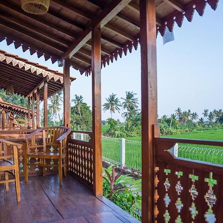 Victory Munggu Hotel Canggu Екстериор снимка