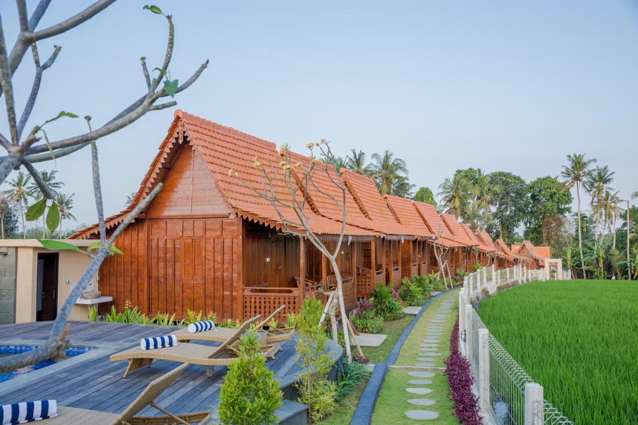 Victory Munggu Hotel Canggu Екстериор снимка